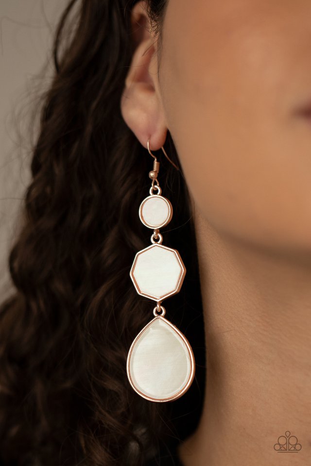 Progressively Posh - Rose Gold - Paparazzi Earring Image
