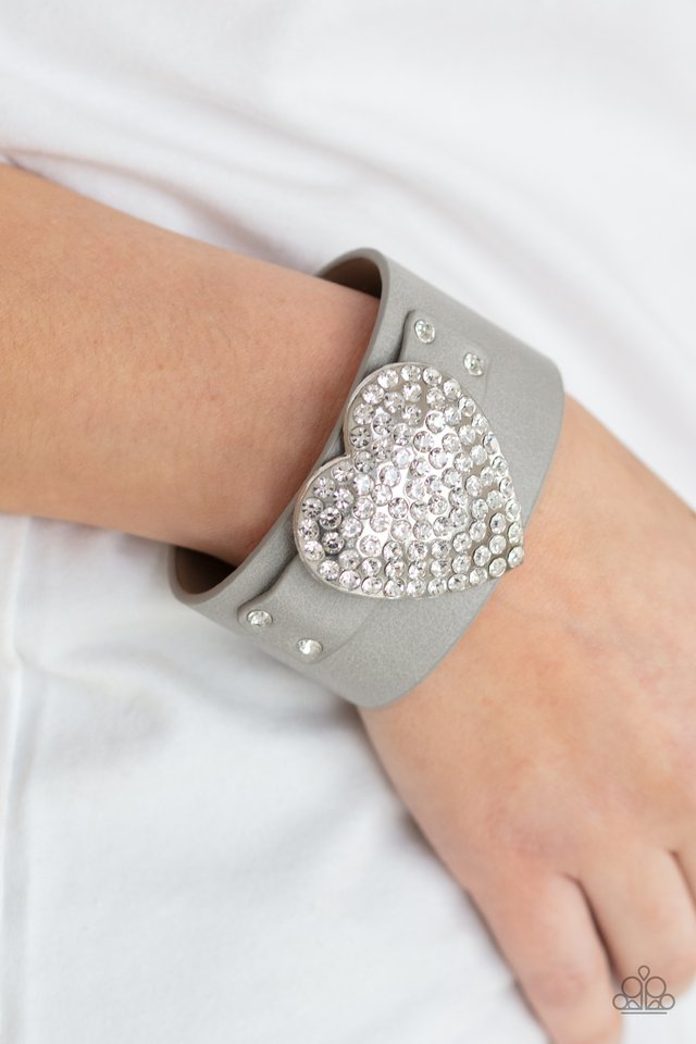 Flauntable Flirt - Silver - Paparazzi Bracelet Image
