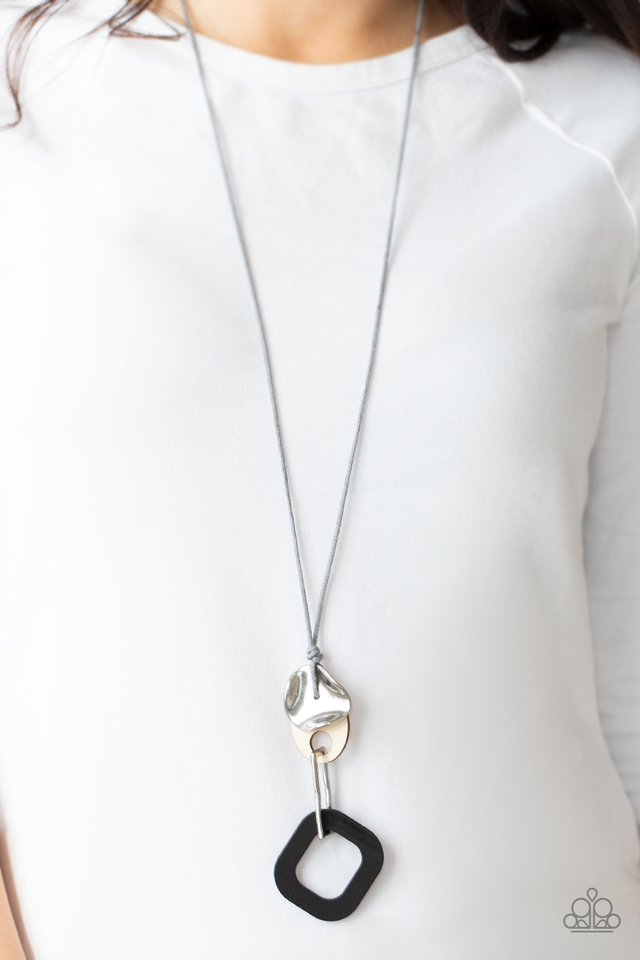 ​Top Of The WOOD Chain - Black - Paparazzi Necklace Image