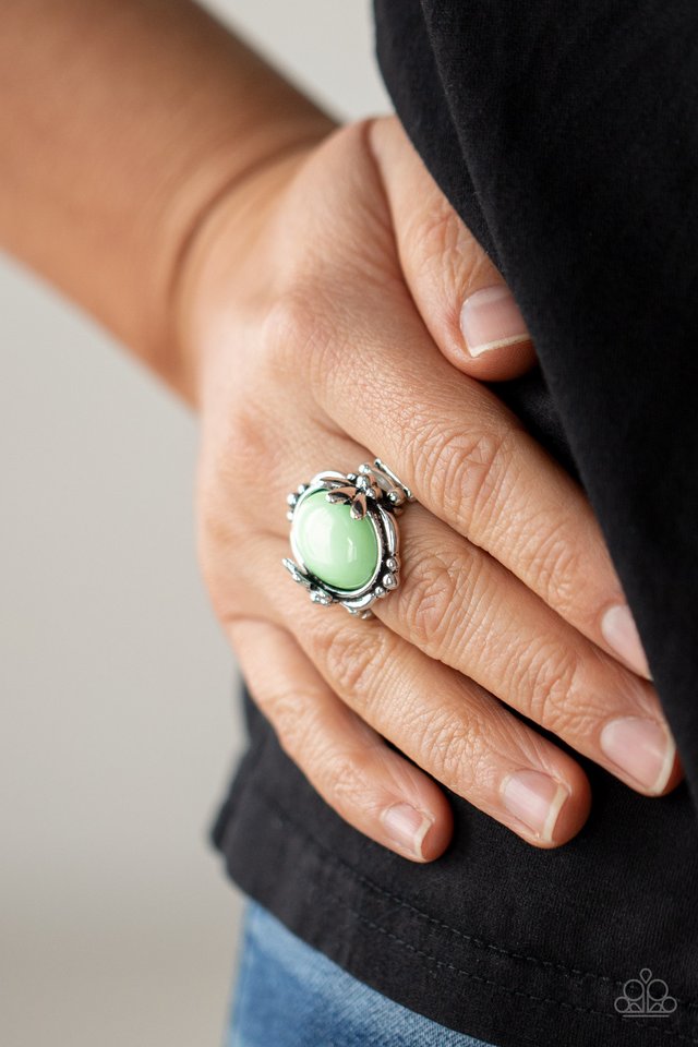 Springtime Splendor - Green - Paparazzi Ring Image
