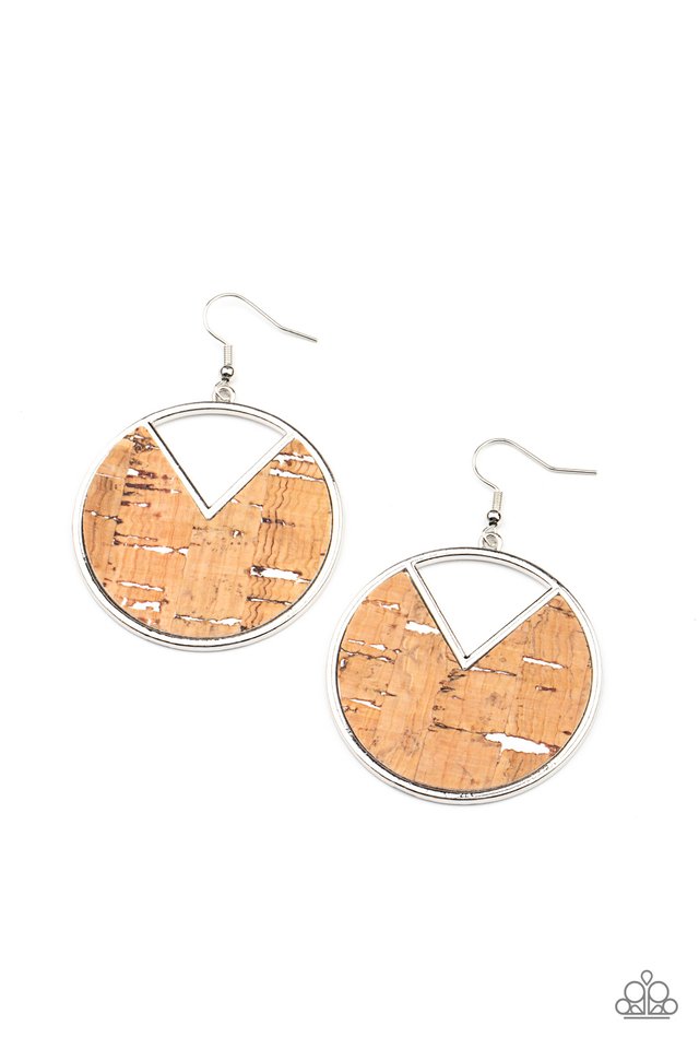 Nod to Nature - White - Paparazzi Earring Image