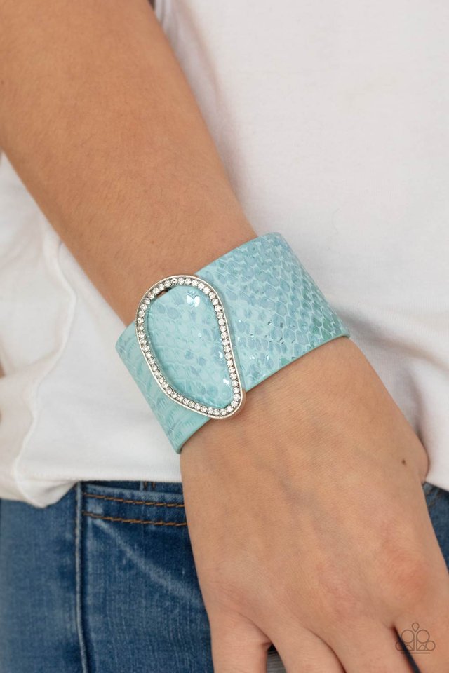 HISS-tory In The Making - Blue - Paparazzi Bracelet Image
