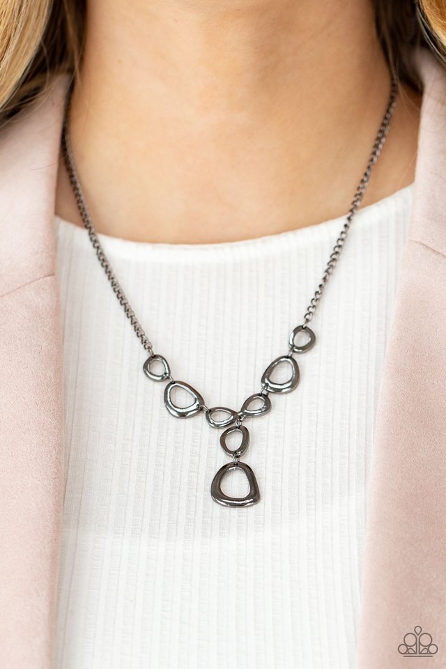 So Mod - Black - Paparazzi Necklace Image