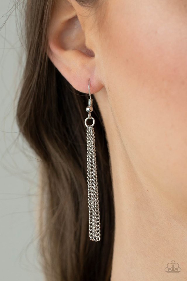 ​Join The Circle - Silver - Paparazzi Necklace Image