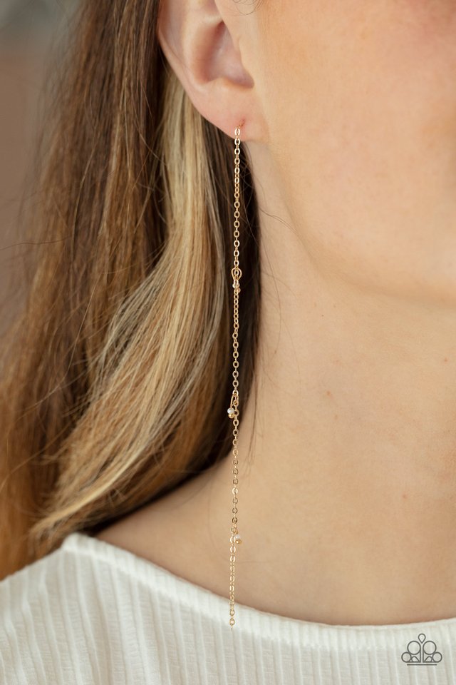 Dauntlessly Dainty - Gold - Paparazzi Earring Image