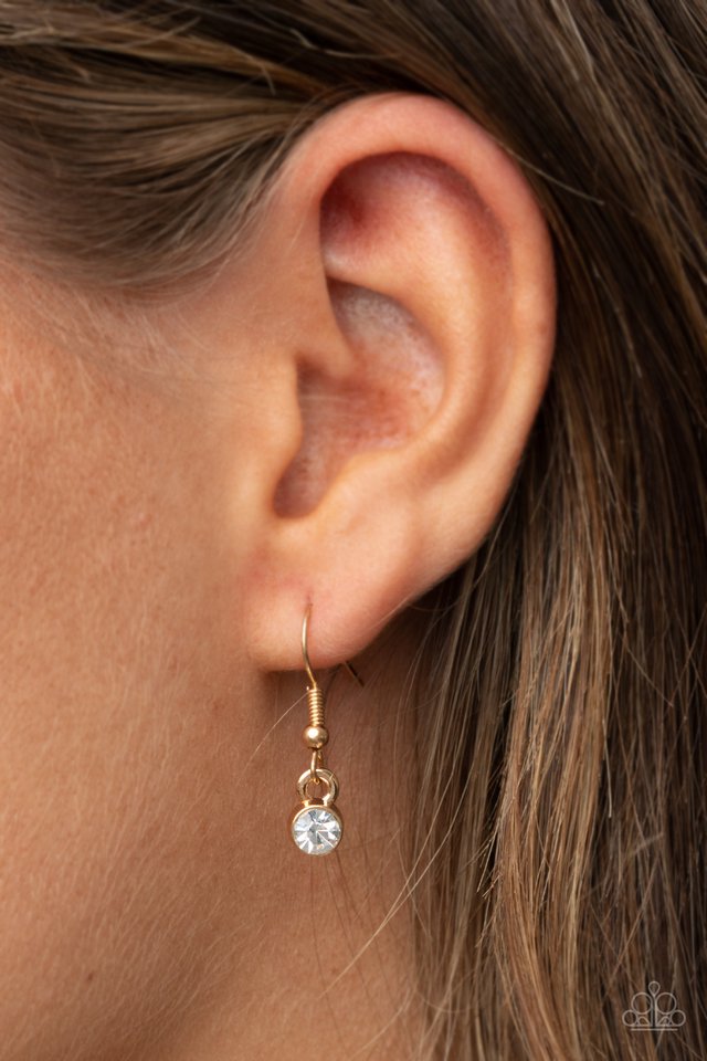 Glam-ma Glamorous - Gold - Paparazzi Necklace Image