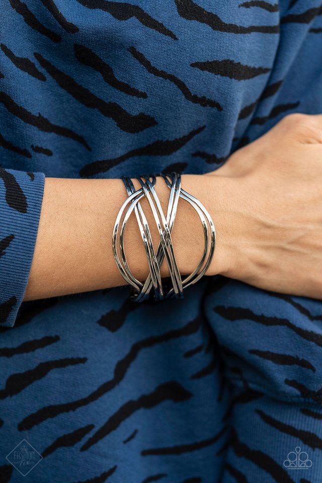 ​Hautely Hammered - Silver - Paparazzi Bracelet Image