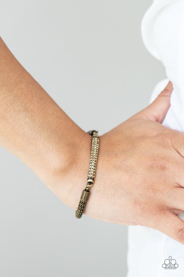 Fearlessly Unfiltered - Brass - Paparazzi Bracelet Image