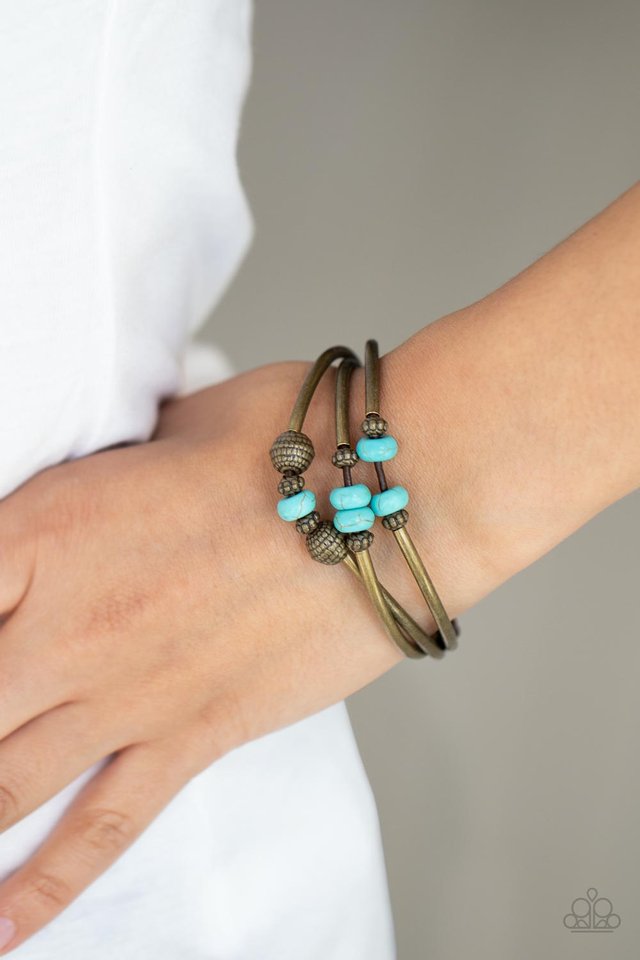 Road Trip Rebel - Brass - Paparazzi Bracelet Image