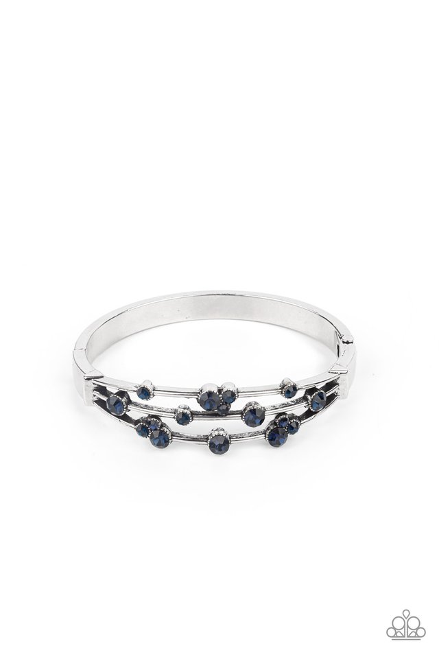 ​Cosmic Candescence - Blue - Paparazzi Bracelet Image