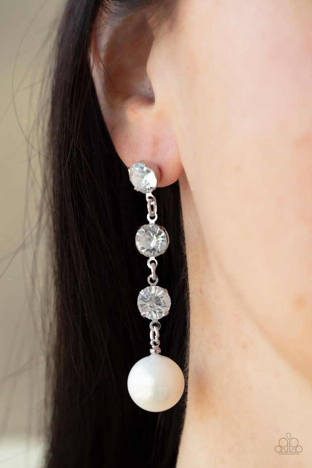 Yacht Scene - White - Paparazzi Earring Image