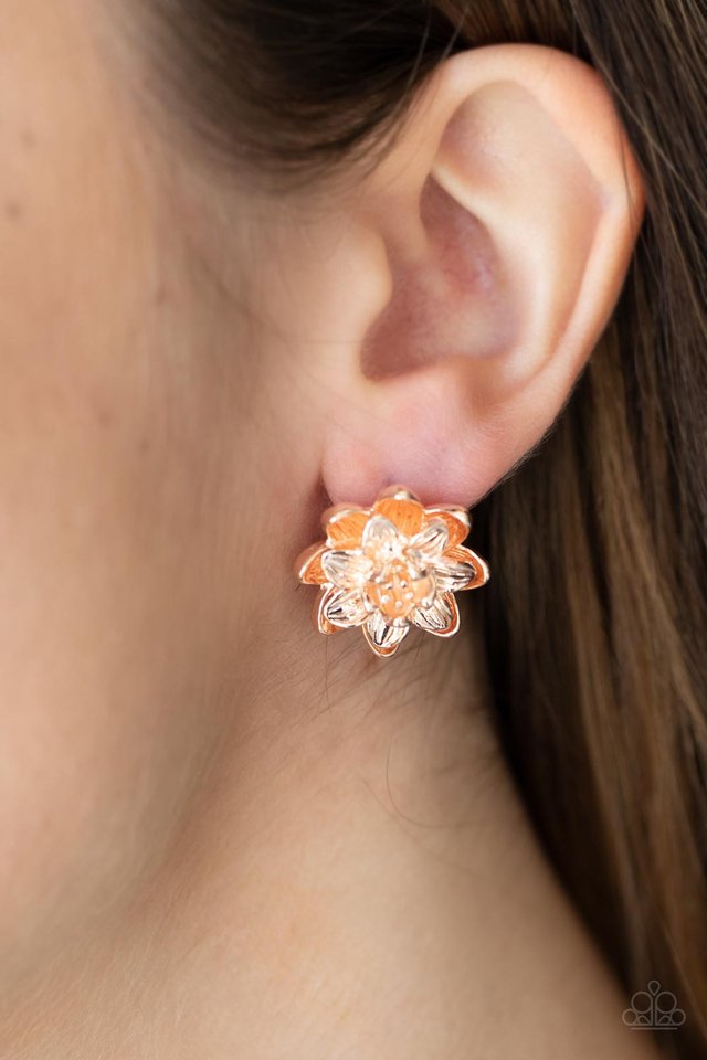 Water Lily Love - Rose Gold - Paparazzi Earring Image