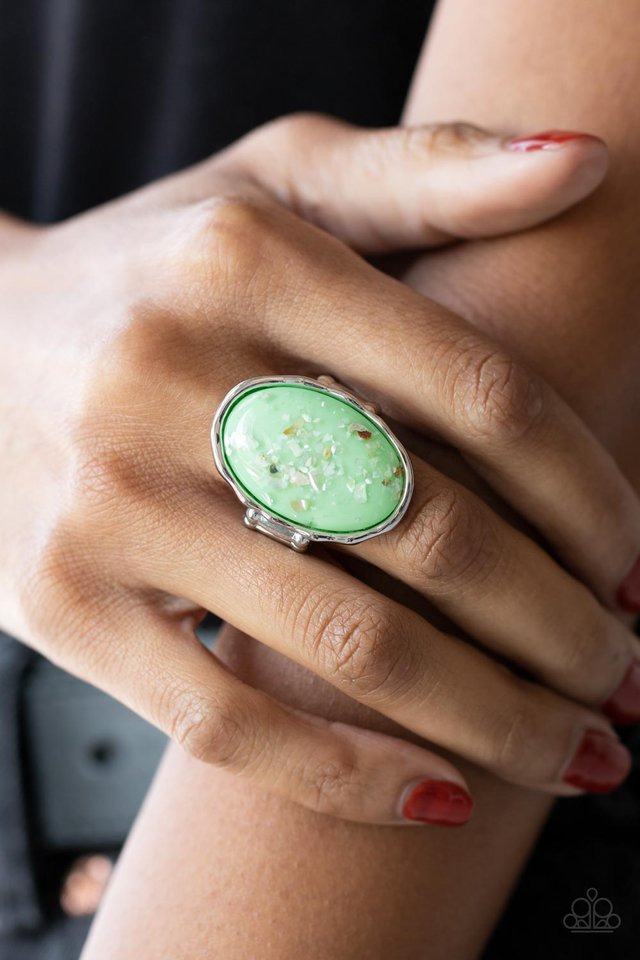 Glittery With Envy - Green - Paparazzi Ring Image