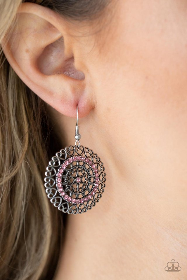 Fairytale Finale - Pink - Paparazzi Earring Image