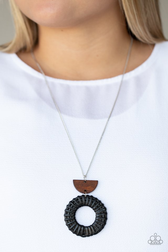 Homespun Stylist - Black - Paparazzi Necklace Image