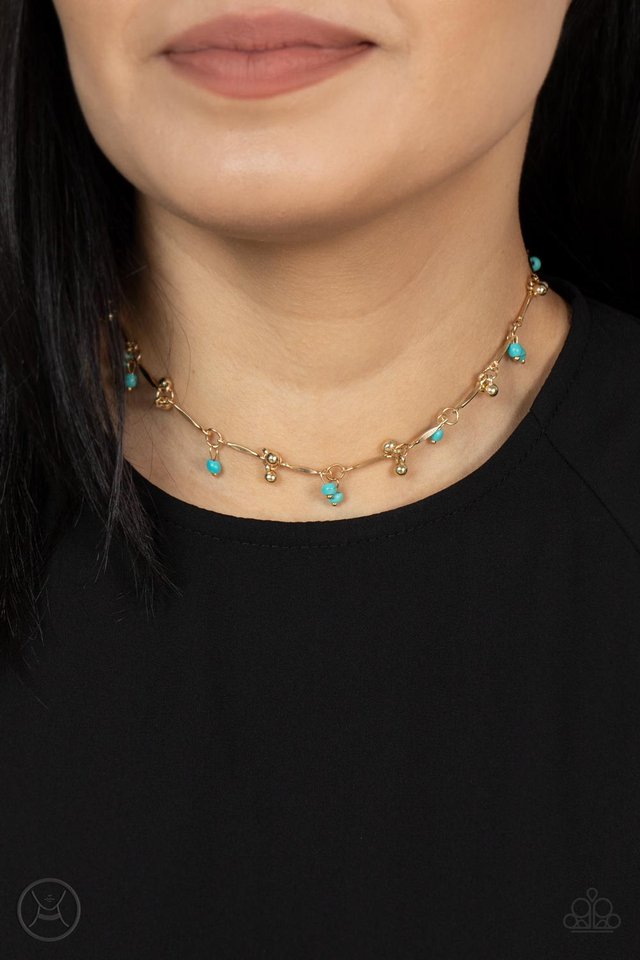 Sahara Social - Gold - Paparazzi Necklace Image