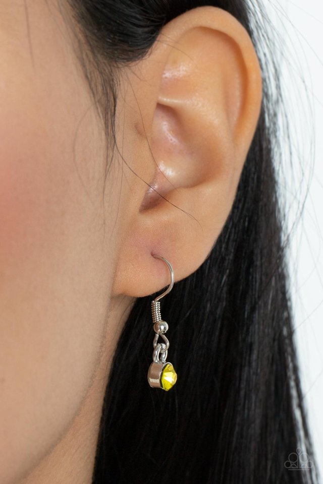 Wallflower Wonderland - Yellow - Paparazzi Necklace Image