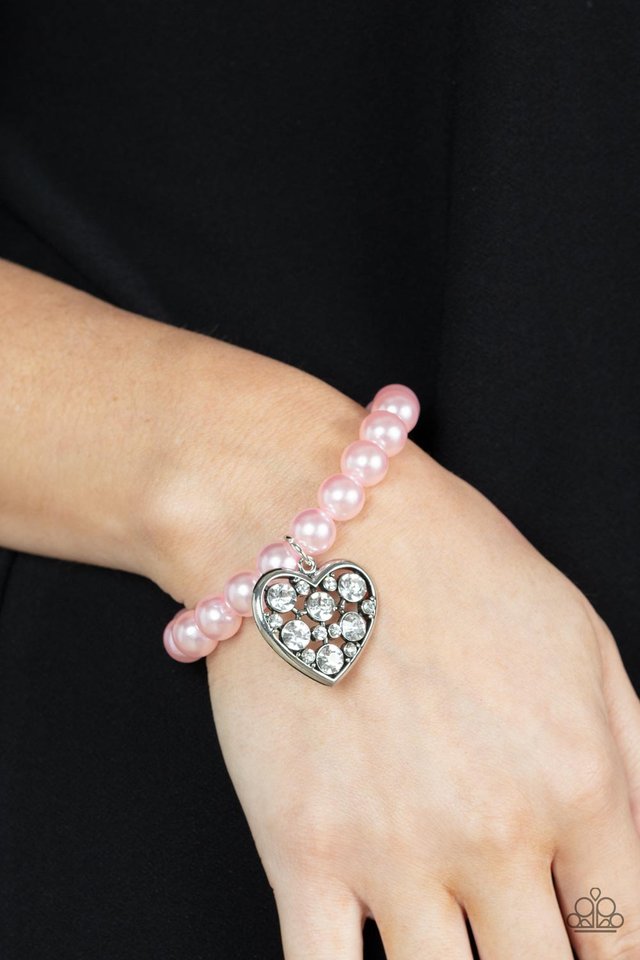 Cutely Crushing - Pink - Paparazzi Bracelet Image