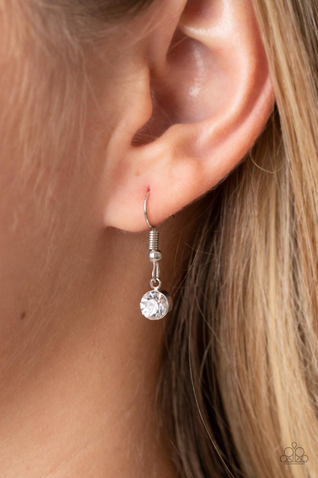 Jubilee Jingle - Silver - Paparazzi Necklace Image