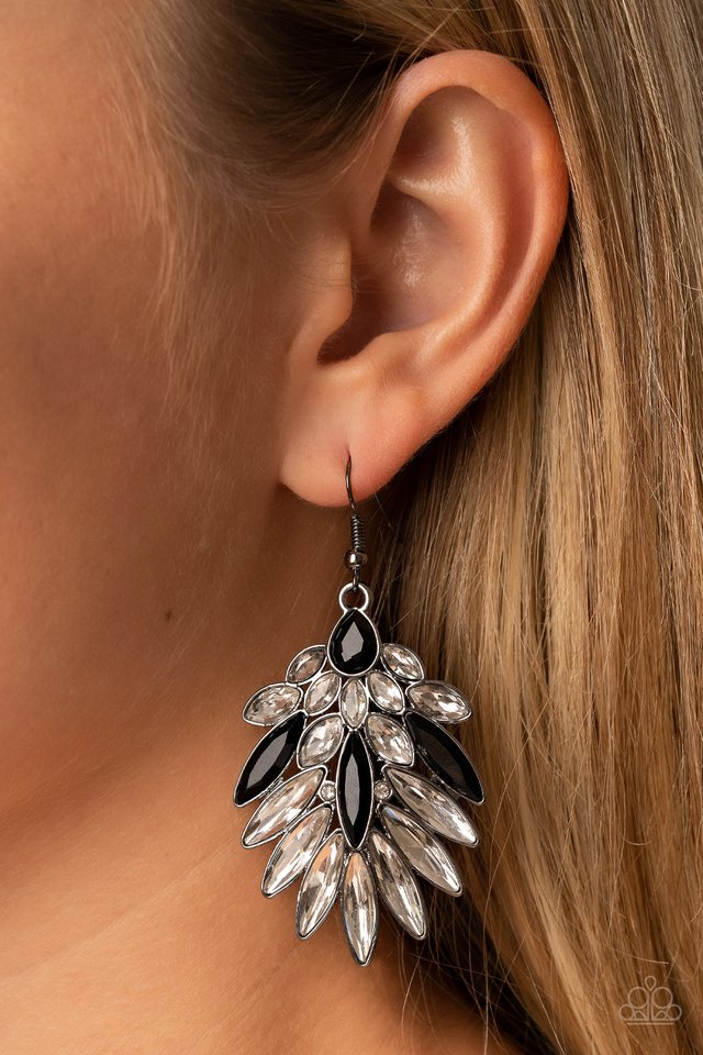 COSMIC-politan - Black - Paparazzi Earring Image
