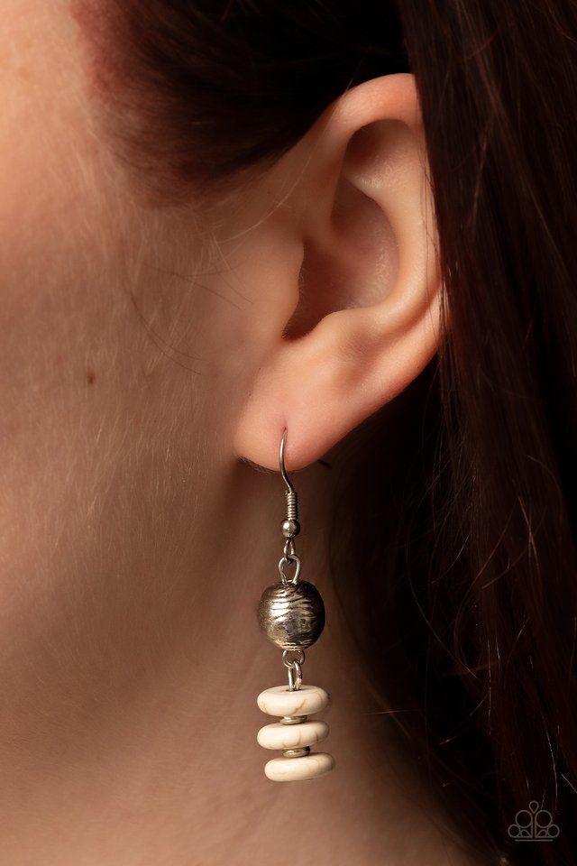 Oasis Goddess - White - Paparazzi Necklace Image