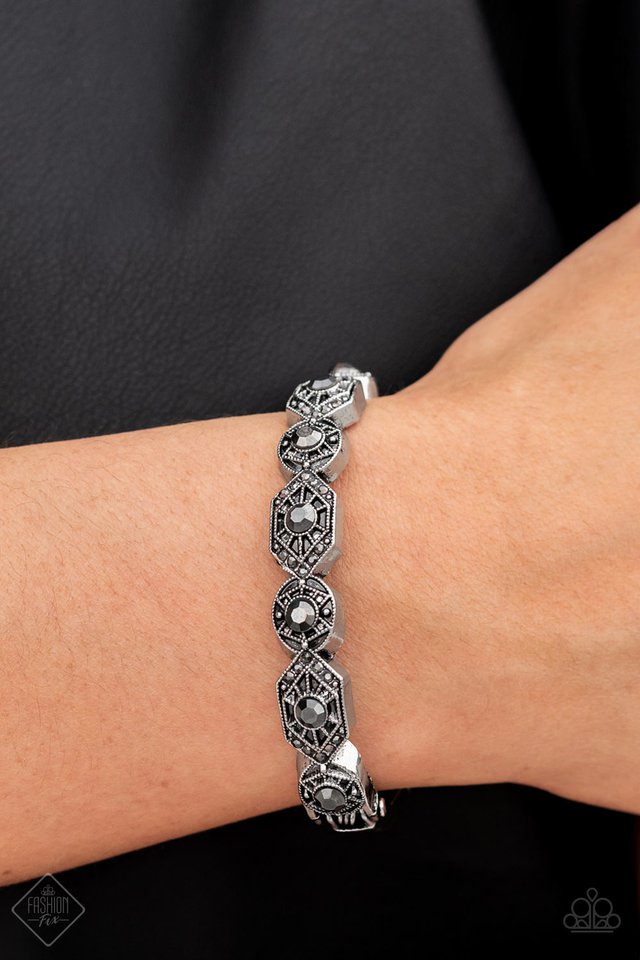 Eye-Opening Opulence - Silver - Paparazzi Bracelet Image