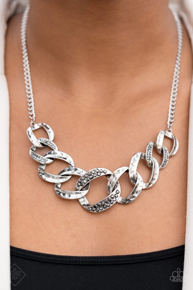 Bombshell Bling - Silver - Paparazzi Necklace Image