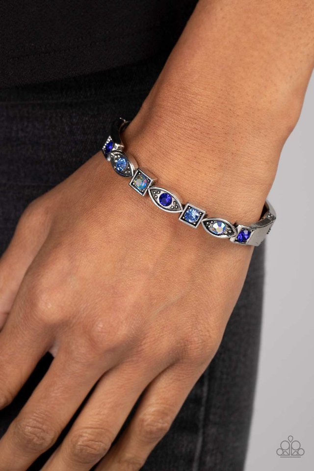Poetically Picturesque - Blue - Paparazzi Bracelet Image