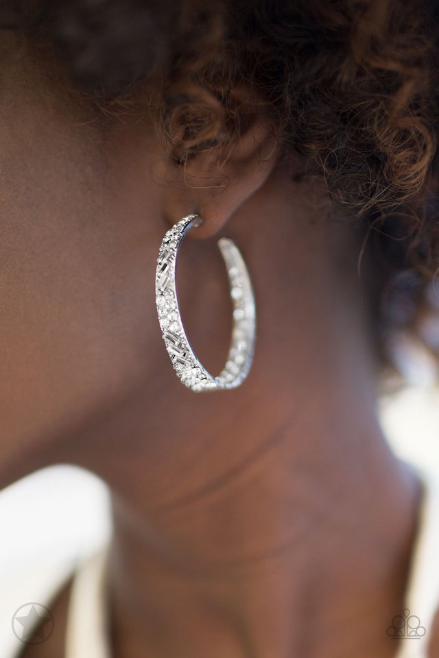 GLITZY By Association - Paparazzi Earring Image
