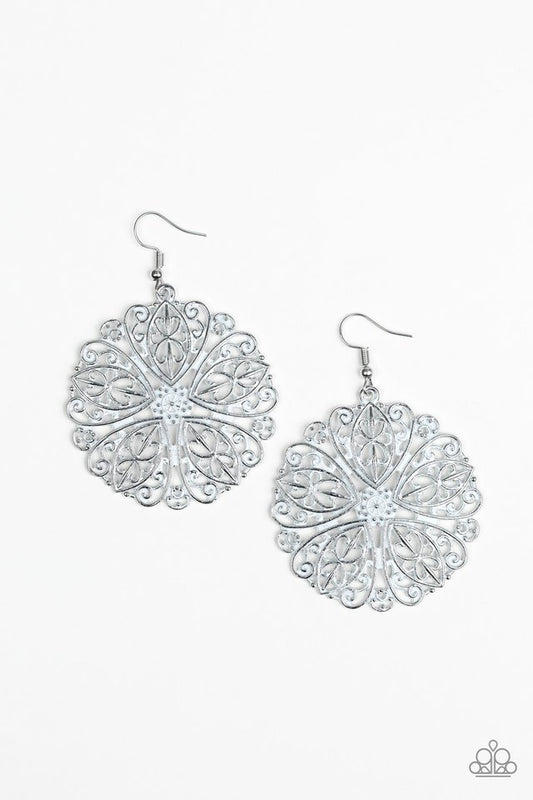 Ocean Paradise - White - Paparazzi Earring Image