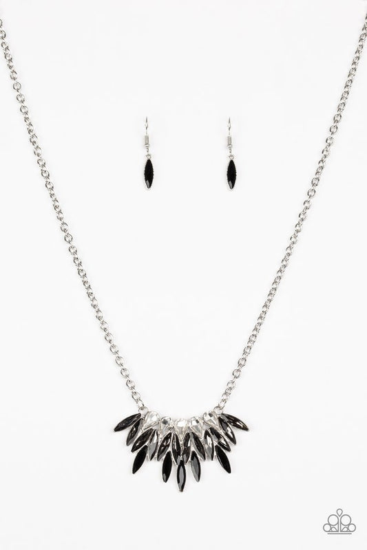 Paparazzi Necklace - Crown Couture - Black