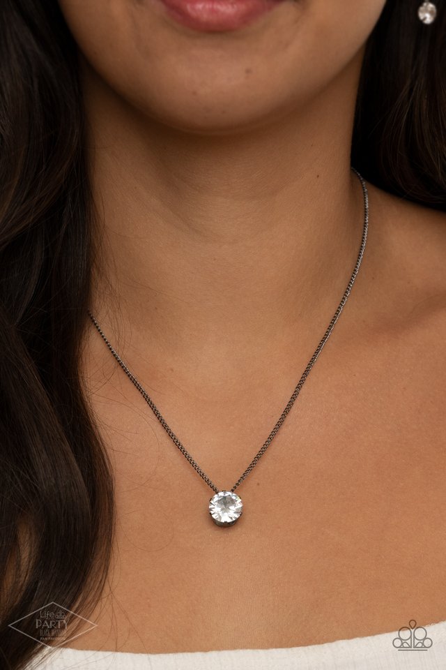 What A Gem - Gunmetal - Paparazzi Necklace Image