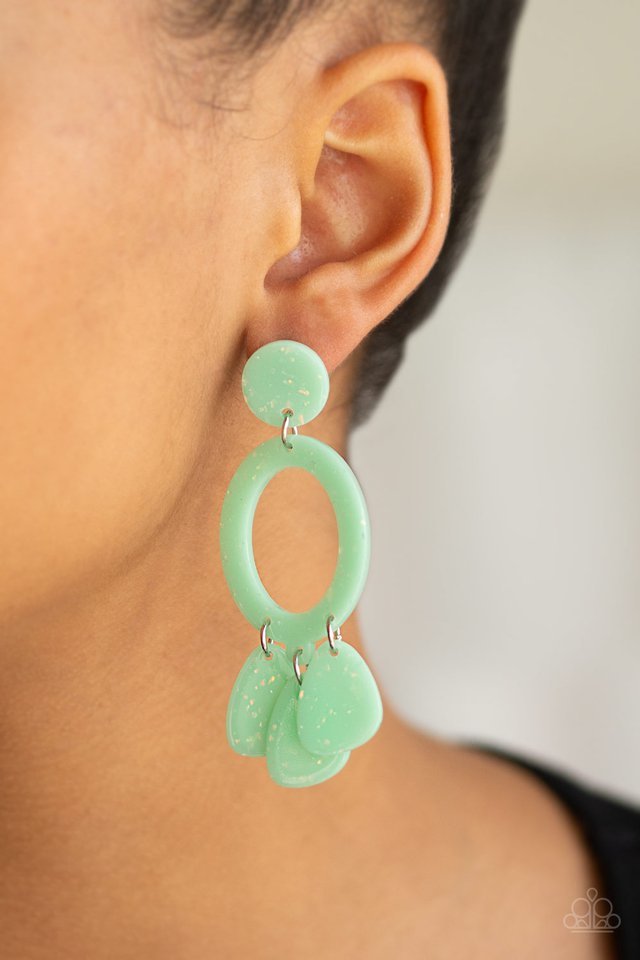 Paparazzi Earring ~ Sparkling Shores - Green