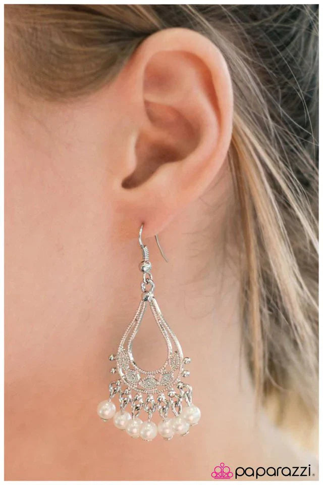 Paparazzi Earring ~ Ladies and Gentlemen... - White