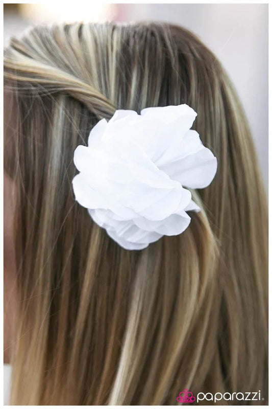 Paparazzi Hair Accessories ~ Teen Queen - White