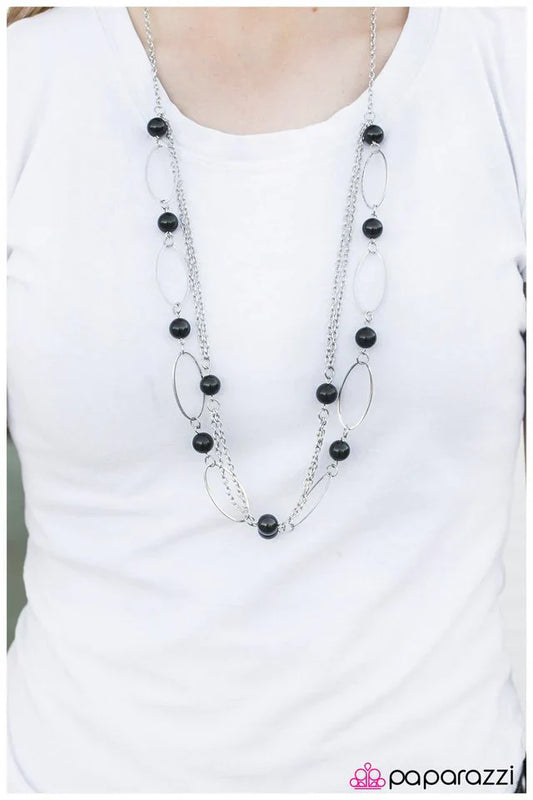 Paparazzi Necklace ~ Stolen Kisses - Black