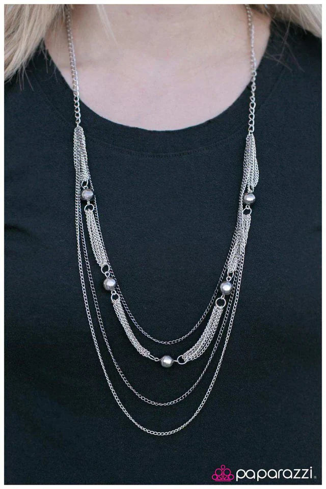 Paparazzi Necklace ~ Dont Be So Dramatic - Silver