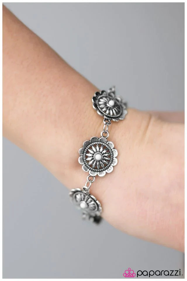Paparazzi Bracelet ~ Mississippi Girl - White