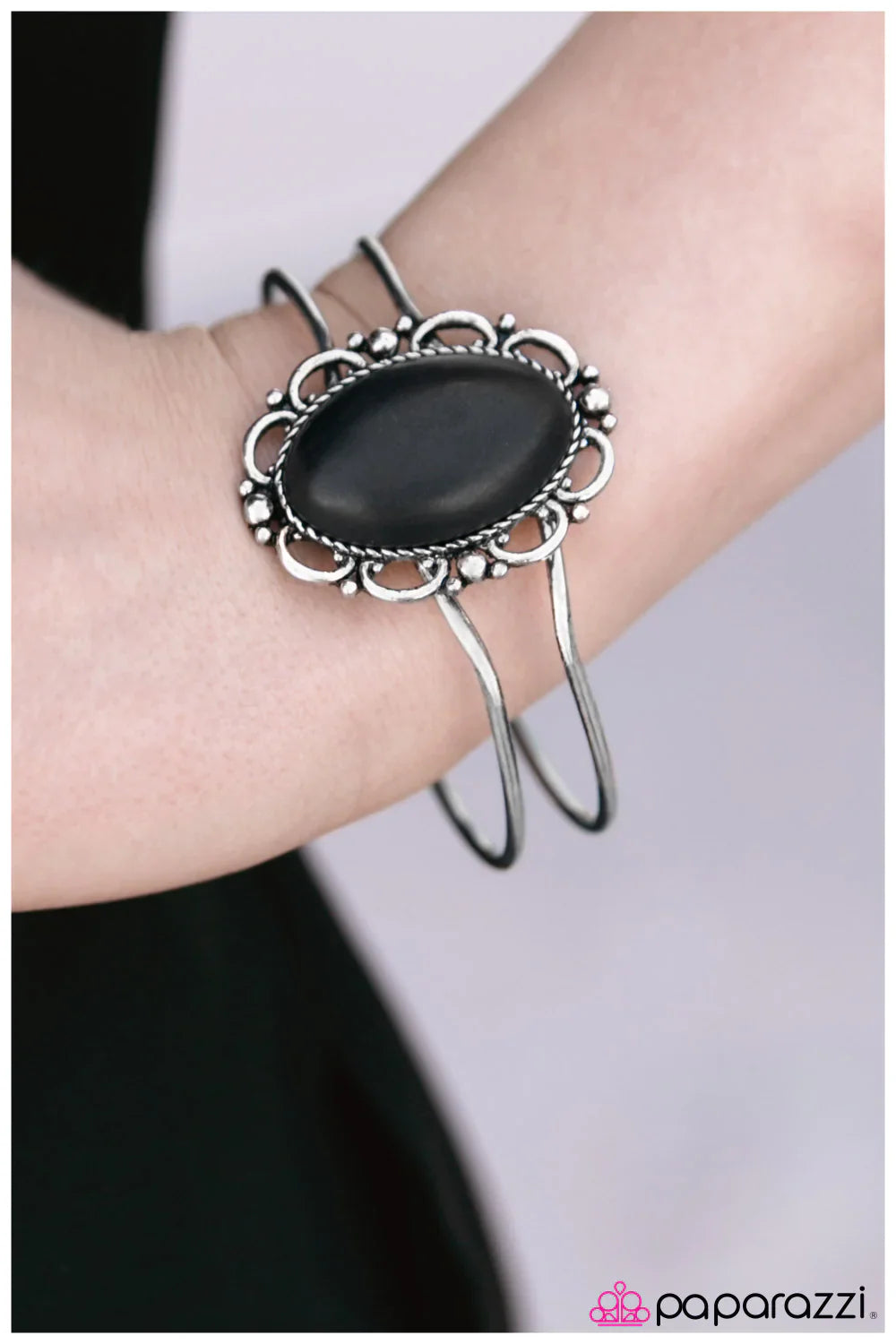 Paparazzi Bracelet ~ The Grand Canyon - Black