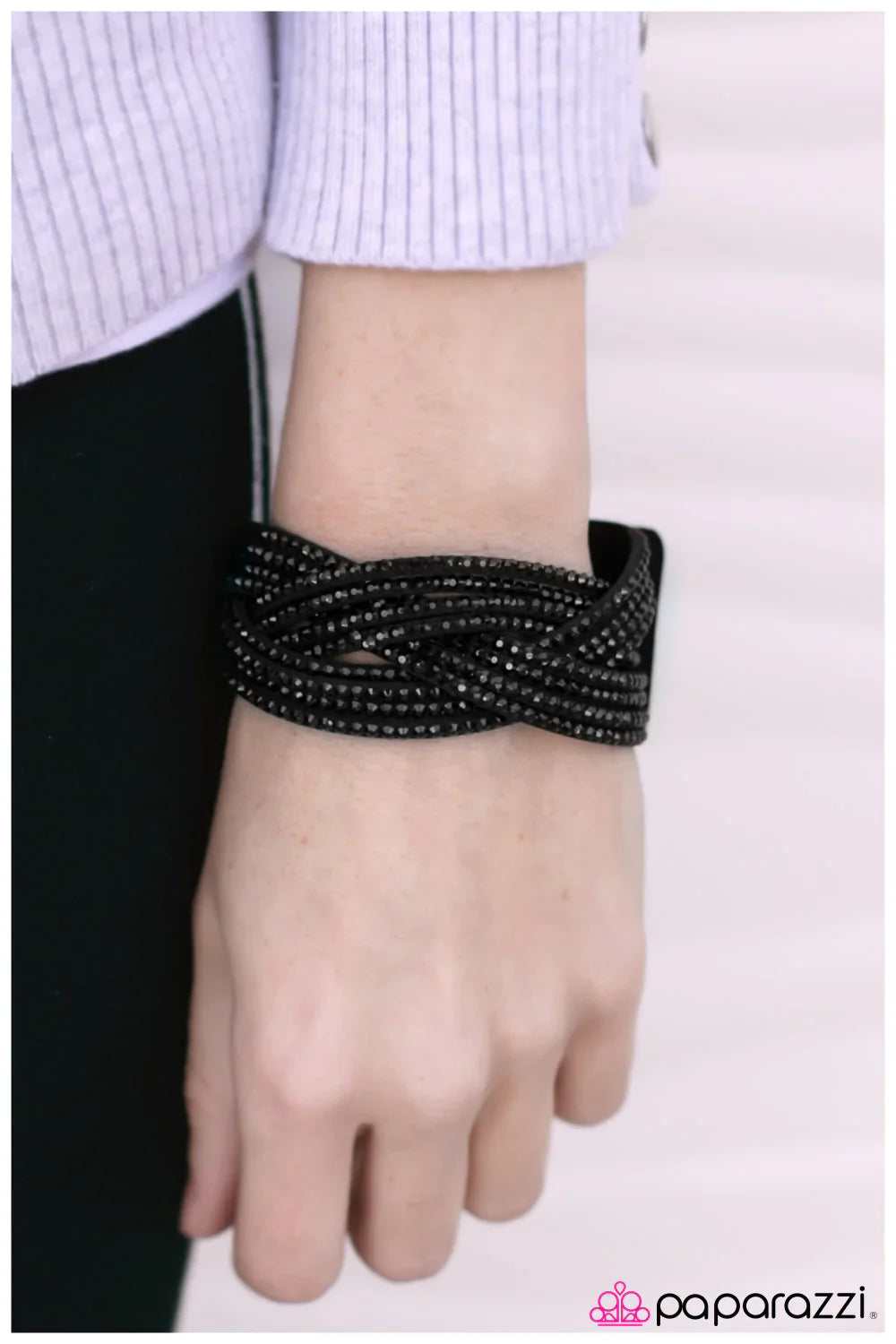 Paparazzi Bracelet ~ Go Get Em, Champ! - Black