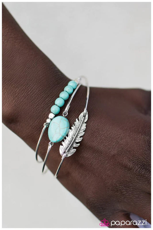 Paparazzi Bracelet ~ Catch A Tail Wind - Blue