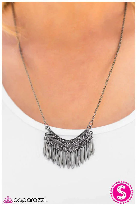 Paparazzi Necklace ~ A Fine Fringe - Black