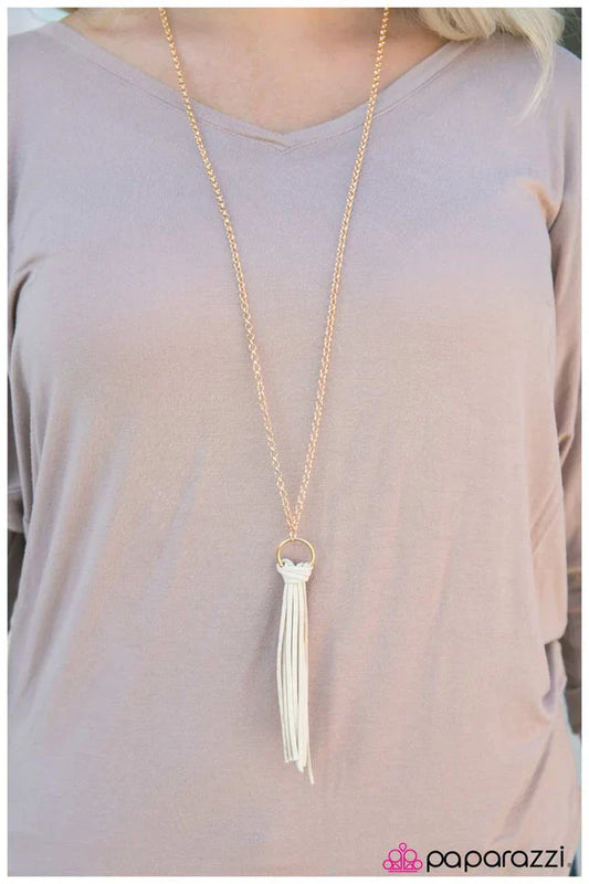 Paparazzi Necklace ~ FRINGE with Benefits - Gold