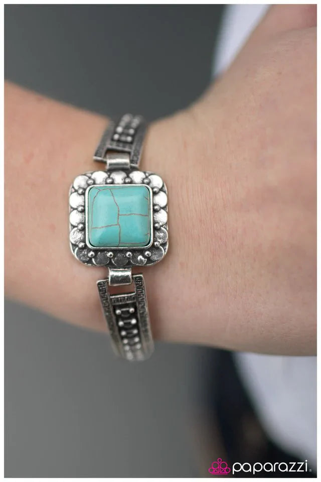 Paparazzi Bracelet ~ Sahara Sunrise - Blue