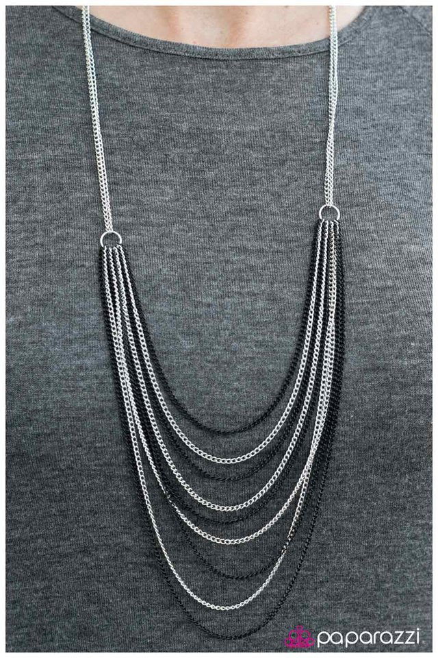 Paparazzi Necklace ~ Feeling Haute, Haute, Haute! - Silver