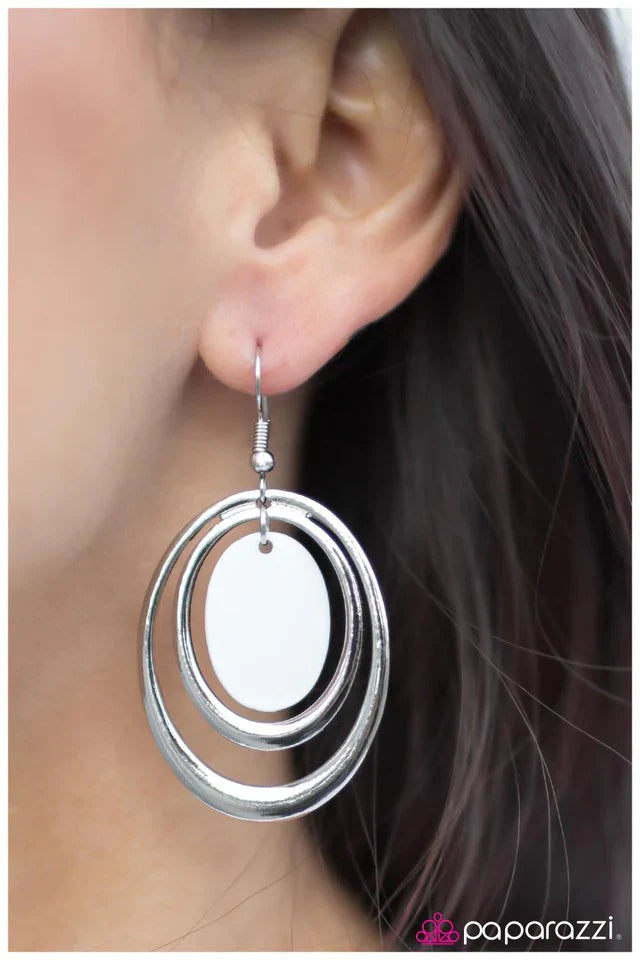 Paparazzi Earring ~ Poolside - White