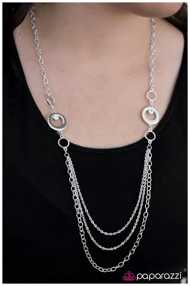 Paparazzi Necklace ~ Broke The Bank - White