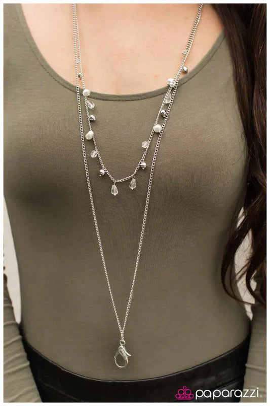 Paparazzi Necklace ~ Timelessly Timeless - White