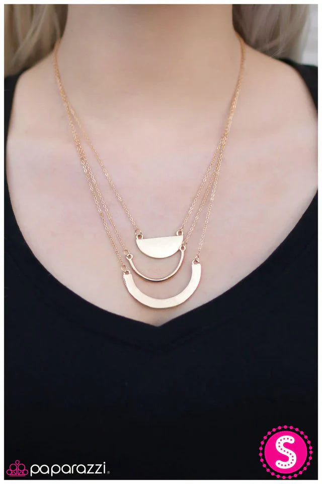 Paparazzi Necklace ~ Waterloo Sunset - Gold