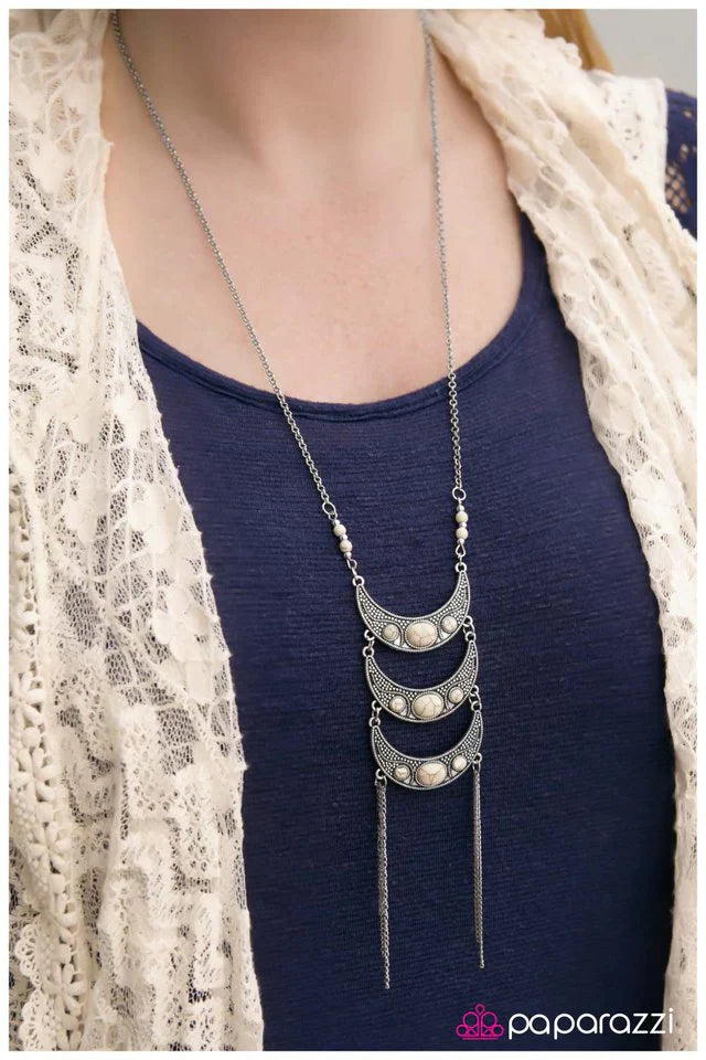 Paparazzi Necklace ~ Morning, MOON, and Night - White
